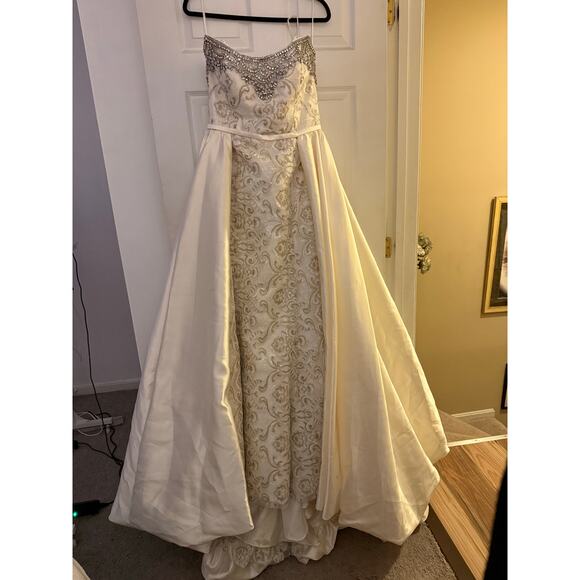 Mac Duggal Dresses & Skirts - Beautiful Mac Duggal Wedding Dress/Gown Size 12